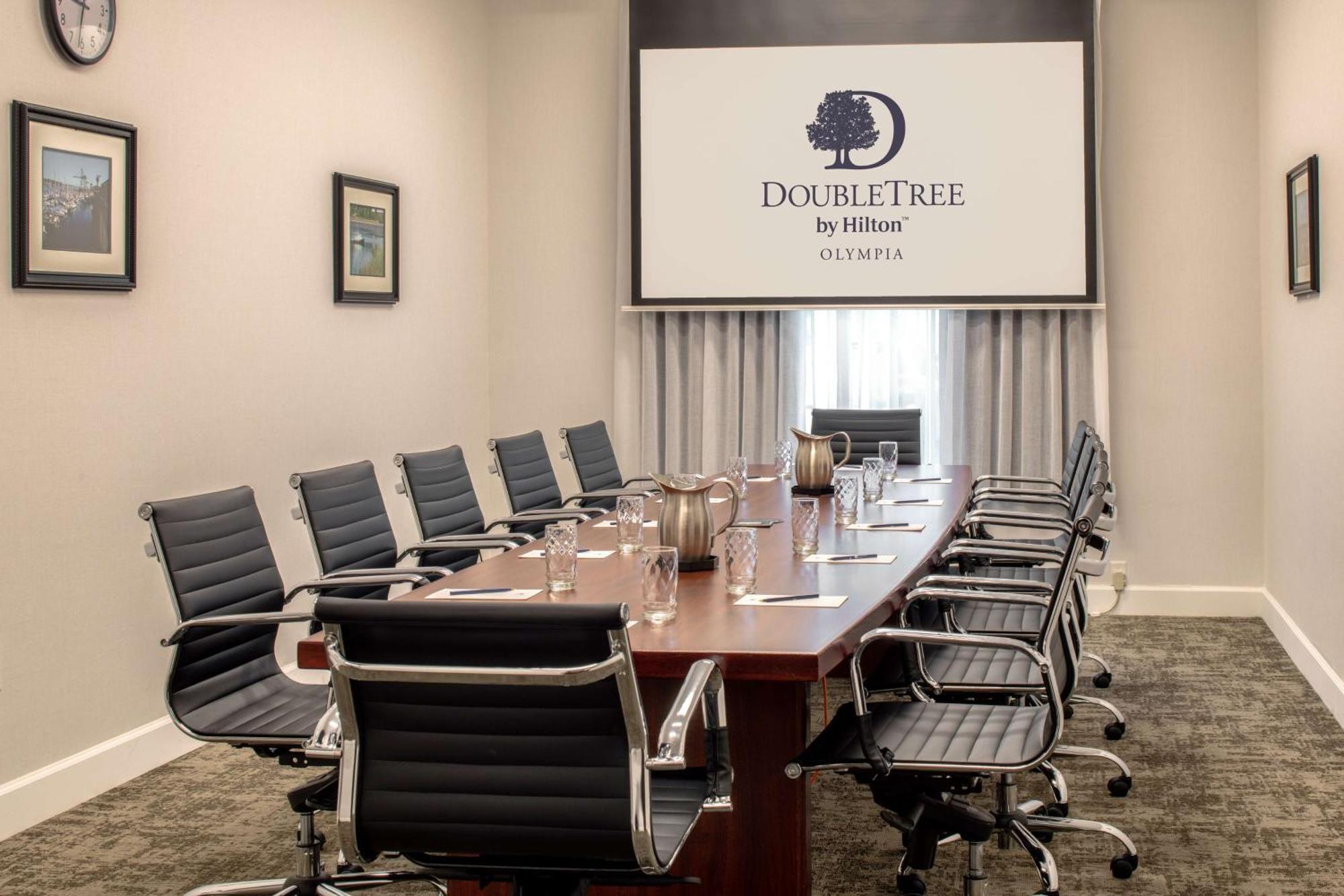 Doubletree By Hilton Olympia Hotel Exterior foto