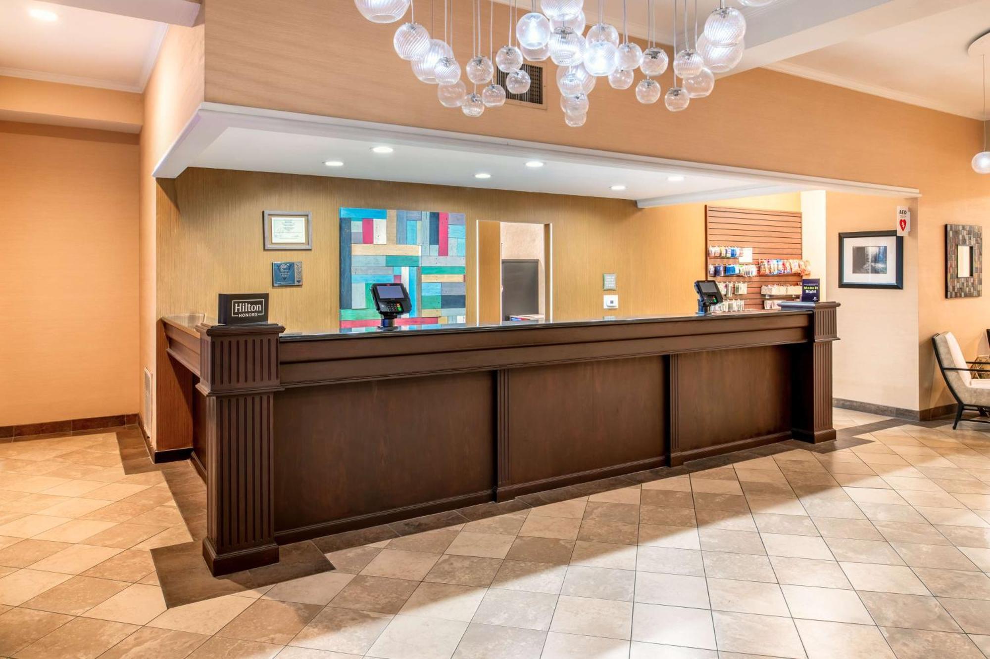 Doubletree By Hilton Olympia Hotel Exterior foto